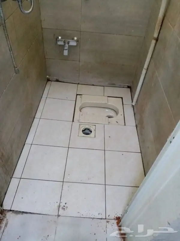 كشف تسربات المياه وفحص بالضغط وعزل أسطح وخزانات 8