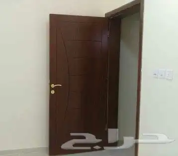 معلم دهان أبواب 0