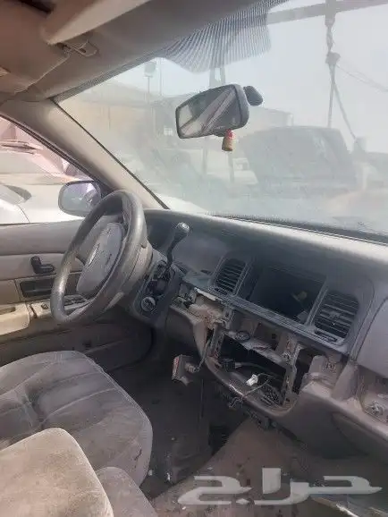 فورد فكتوريا 2008 4