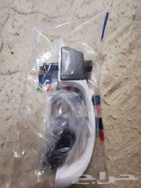 مسكة شباك المنيوم 1