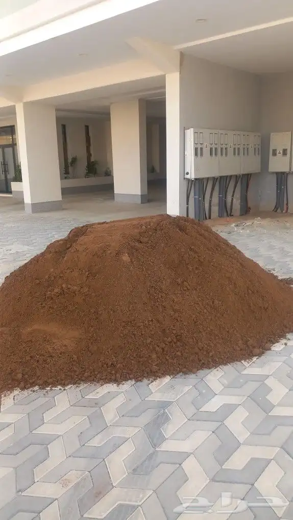 توريد مواد البناء اسمنت وبطحاء وبلك وطوب وعتب وترحيل دمار تر 3