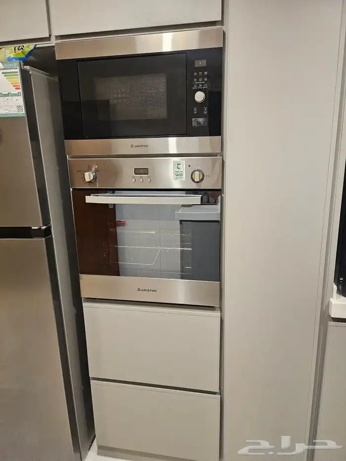 فرن اريستون مدمج Built-in 3