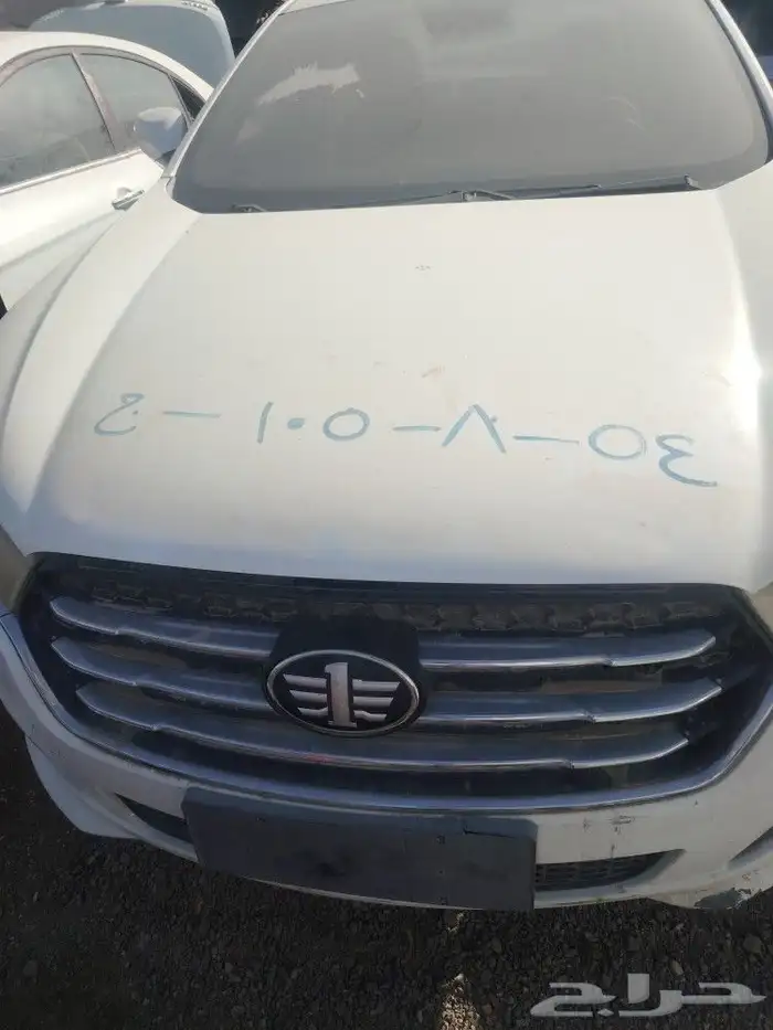 قطع غيار سيارة فاو بستورن B50 4