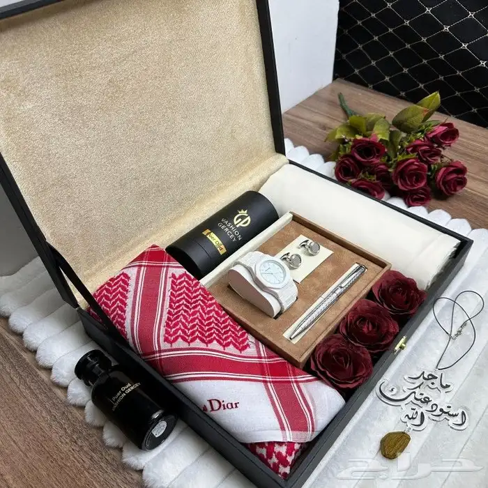 اطقم هدايا رجالية ماركة 25