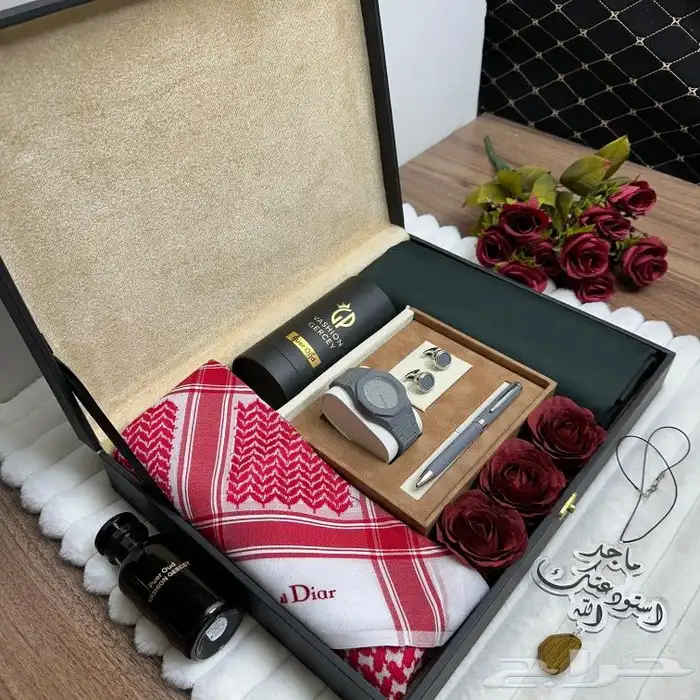 اطقم هدايا رجالية ماركة 16