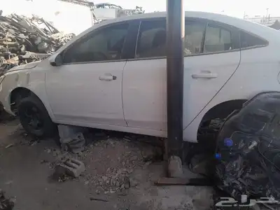 ام جي 5 2022لبيع قطع غيار السيارات ( ام جي5)مستعمله ويوجد ت 1