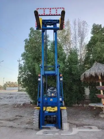 للتاجير المعدات الثقيله والخفيفه 1