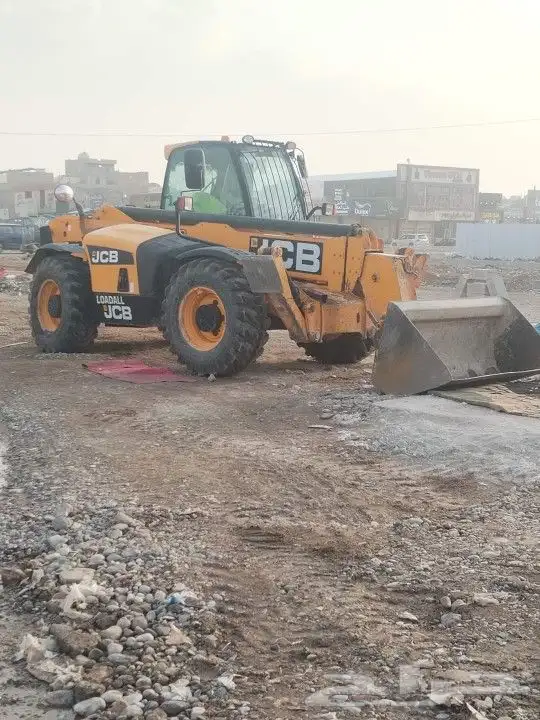 مان لفت سيزرلفت كرين ونش رافعات شوكية جي سي بي للإيجار 3