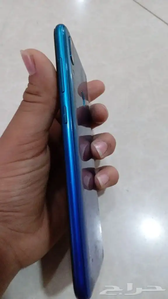 جوال هواوي أندرويد كل شي سليم لكن يبغاله شاشه على السوم 0