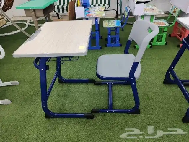 طاولات مدرسية 16