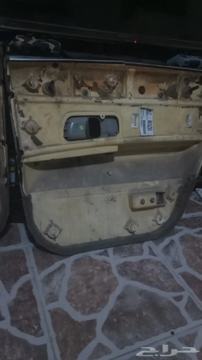 قطع تاون كار 95 سطبات خلفيه مع الاسطب الطويل اللي في الشنطه 18