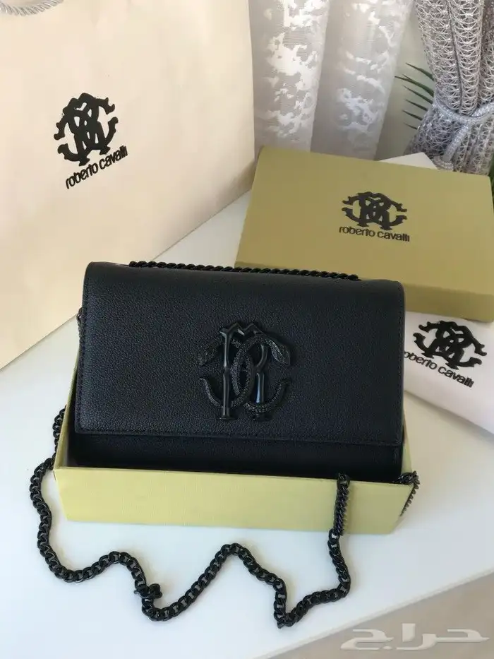 عروض اليوم الوطني شنط ماركة 9