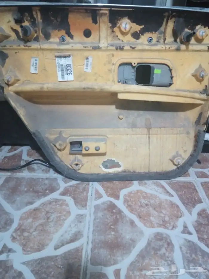 قطع تاون كار 95 سطبات خلفيه مع الاسطب الطويل اللي في الشنطه 9