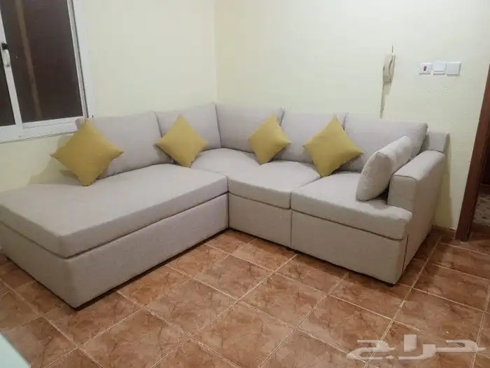 تنجيد وتفصيل جميع انوع الكنب و المجالس و الستائر والمفروشات 3