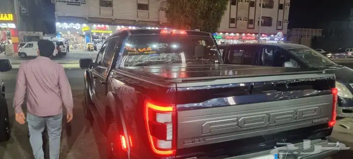 غطاء حوض رينجر رابتر 2022 4