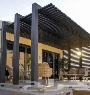 مظلات وسواتر نيوم 13