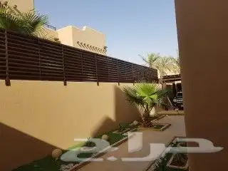 مظلات وسواتر نيوم 9