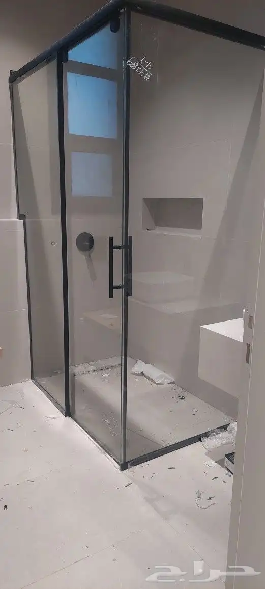 ابواب زجاج محلات  باب قزاز ص انة  باب قزاز  تفص ل باب زجاج 2