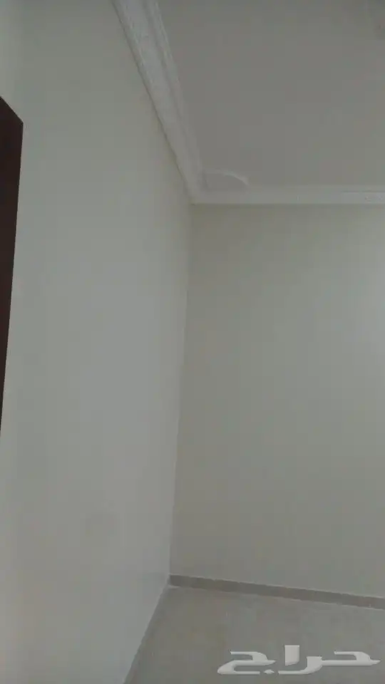 معلم جميع انواع الدهانات داخليه وخارجيه 0