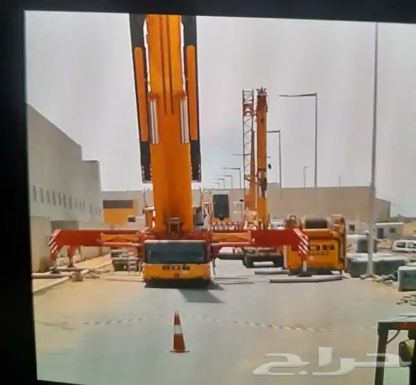تأجير كرينات ورفعات شوكيه للايجار يومي وشهري 3