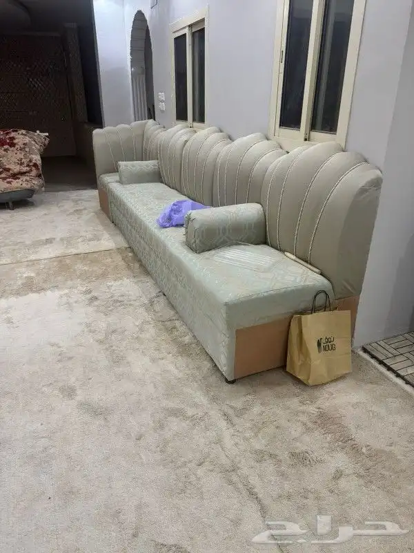 كنب مستخدم ونظيف وسليم 3