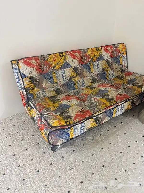 كنب مستخدم ونظيف وسليم 1