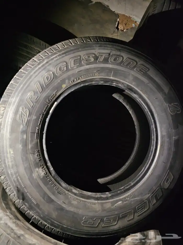 كفرات جمس 265 70 17 برجستون افجي جيب اكسبديشن 7