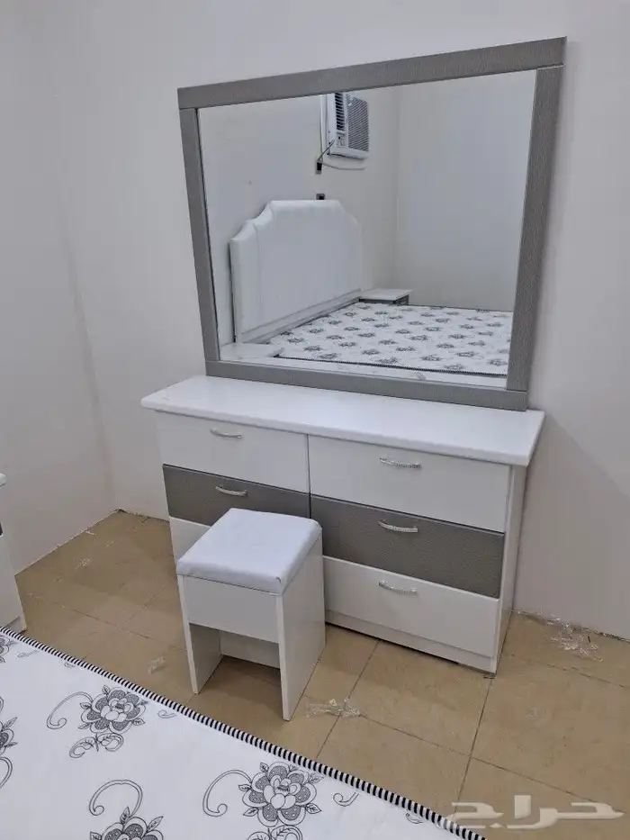 غرف نوم وطنيه جاهزه 1800 ريال مع التوصيل والتركيب 41
