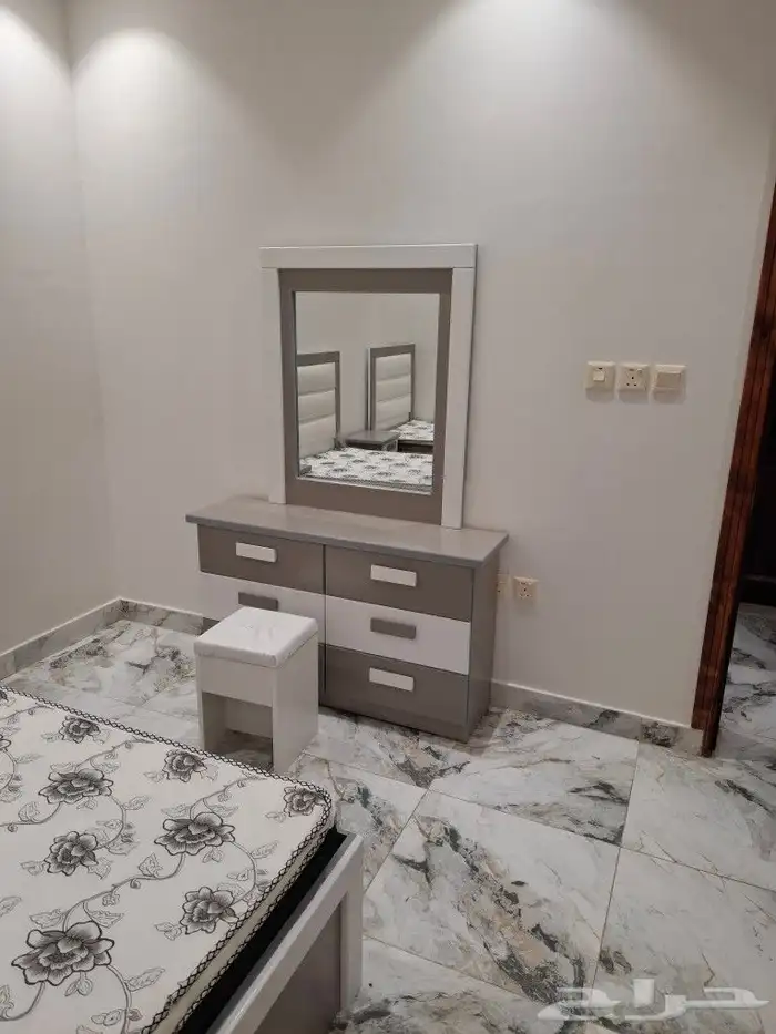 غرف نوم وطنيه جاهزه 1800 ريال مع التوصيل والتركيب 23