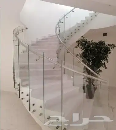 متخصصون في أنظمة المعادن العصريه درابزين زجاج درابزين استيل 9