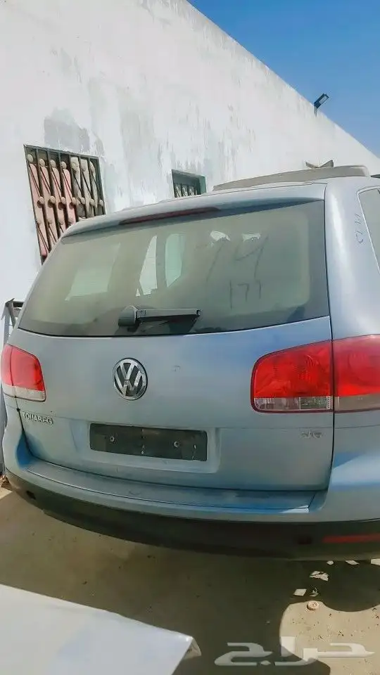 يوجد لدينا اودي كيو 7 يوجد بسات يوجد تويوتا بنواعه يوجد جيتا 6