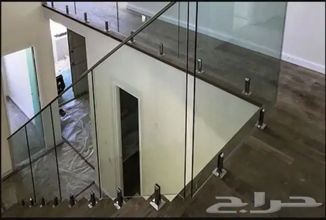 متخصصون في أنظمة المعادن العصريه درابزين زجاج درابزين استيل 16