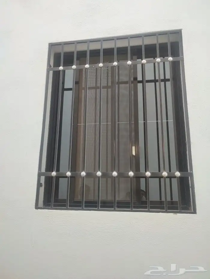 الألمنيوم والحديد والخشب والجبس بورد 3