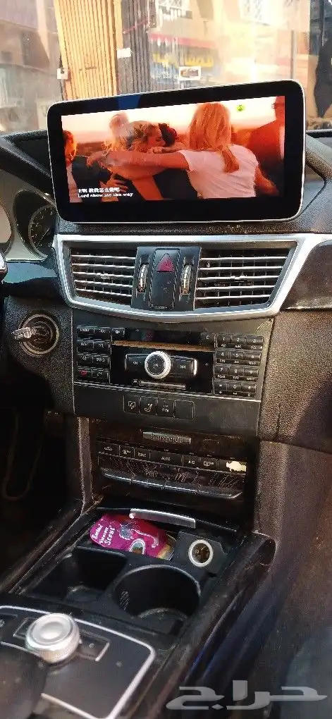 شاشه مرسديسE300 مديل 2017 7