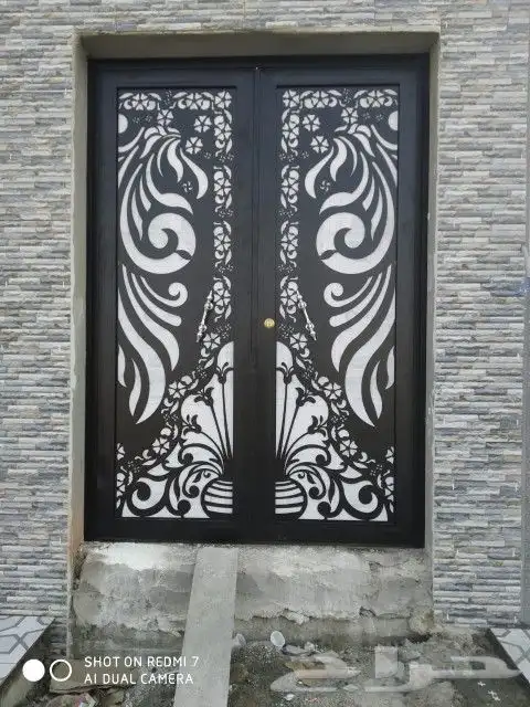 ابواب خارجيه cnc دربزين شبك حمايه جميع اعمال الحداده ف جده 1