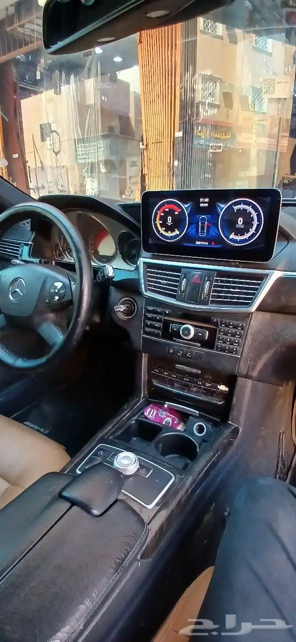 شاشه مرسديسE300 مديل 2017 6