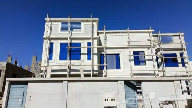 شغل الومنيوم وشترات وطيق ووجهات 3