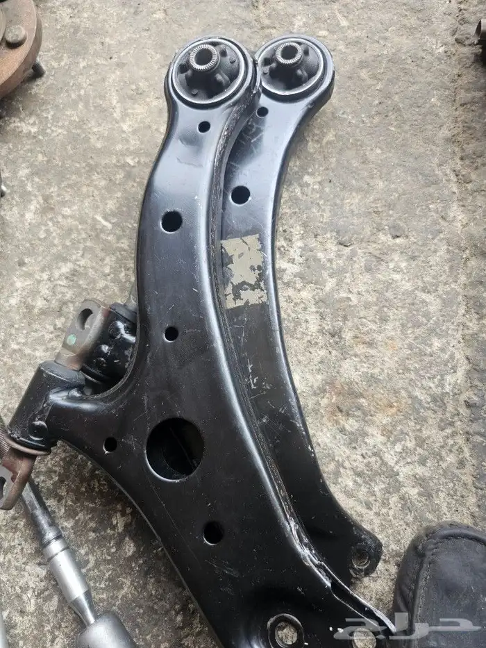 قطع غيار لكزس es 350 مساعدات و عكوس و مقصات 1