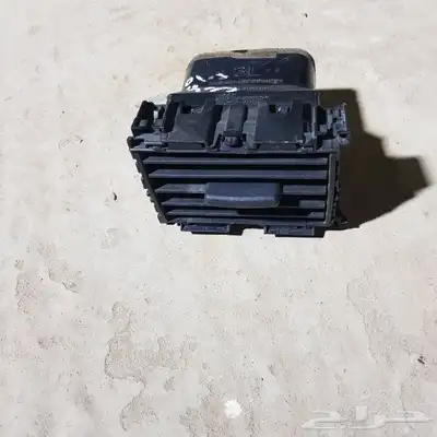 للبيع قطع غيار سيارات متنوعه 36