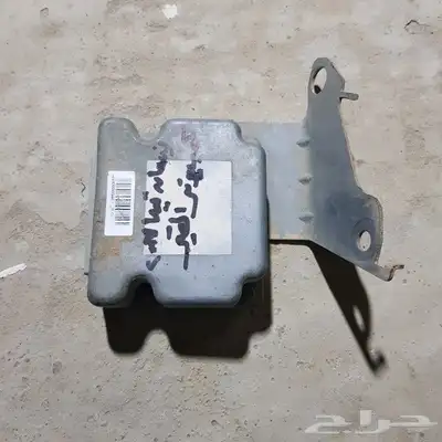 للبيع قطع غيار سيارات متنوعه 34