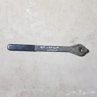 للبيع قطع غيار سيارات متنوعه 30