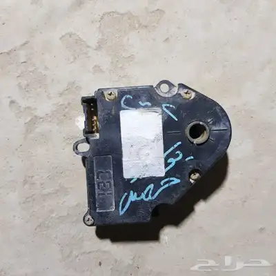 للبيع قطع غيار سيارات متنوعه 39