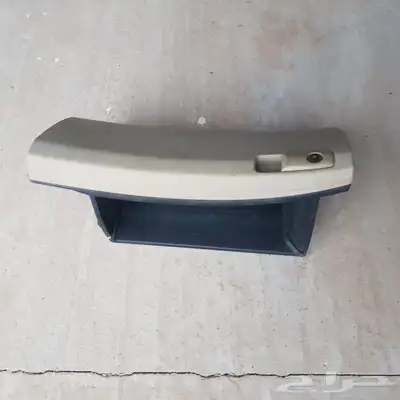 للبيع قطع غيار سيارات متنوعه 12