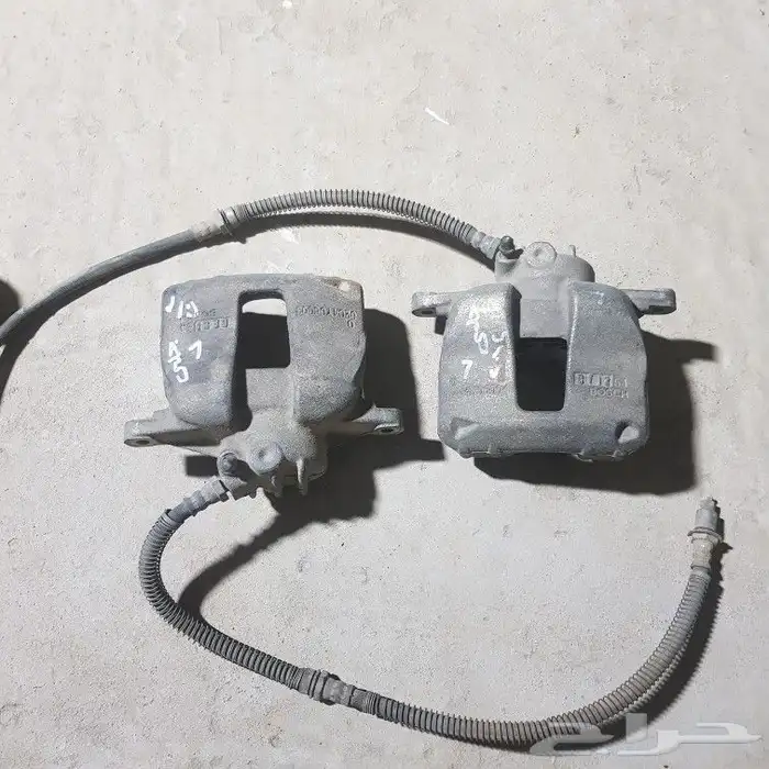 للبيع قطع غيار سيارات متنوعه 10