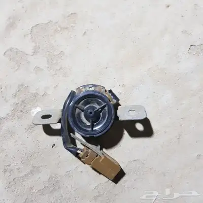 للبيع قطع غيار سيارات متنوعه 46