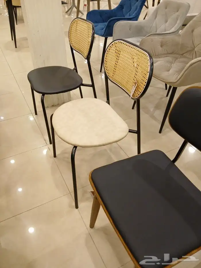 كراسي كافيهات ومطاعم أشكال جديده 5