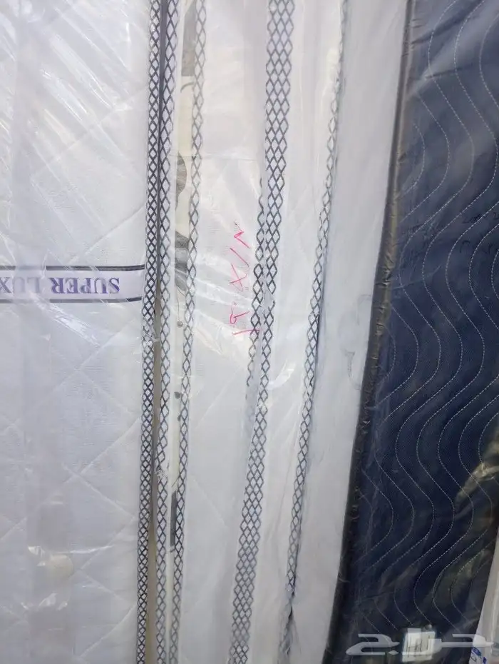 سراير حديد وبكس خشب مراتب ومفارش وبطانيات ومخدات 8