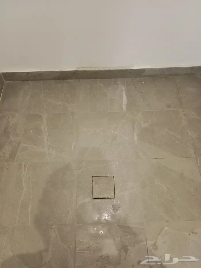 مبلط معلم بلاط سراميك وبورسلان 0