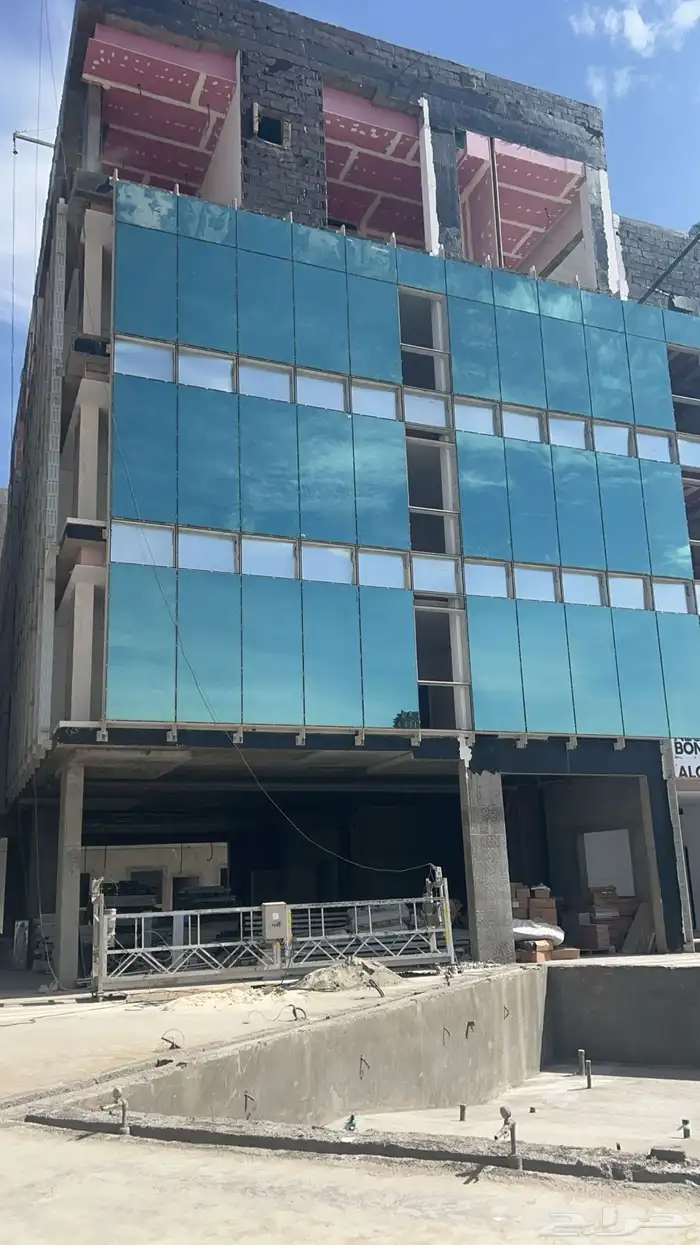 مؤسسة كلاذينج وحداده الألمنيوم والقزاز 3