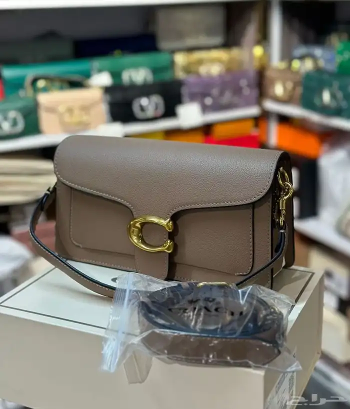 شنط ماركات مختلفه 14